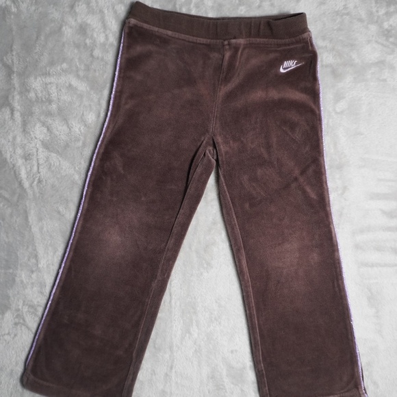 Vintage girl Nike sweat. Size 5 - Picture 3 of 9